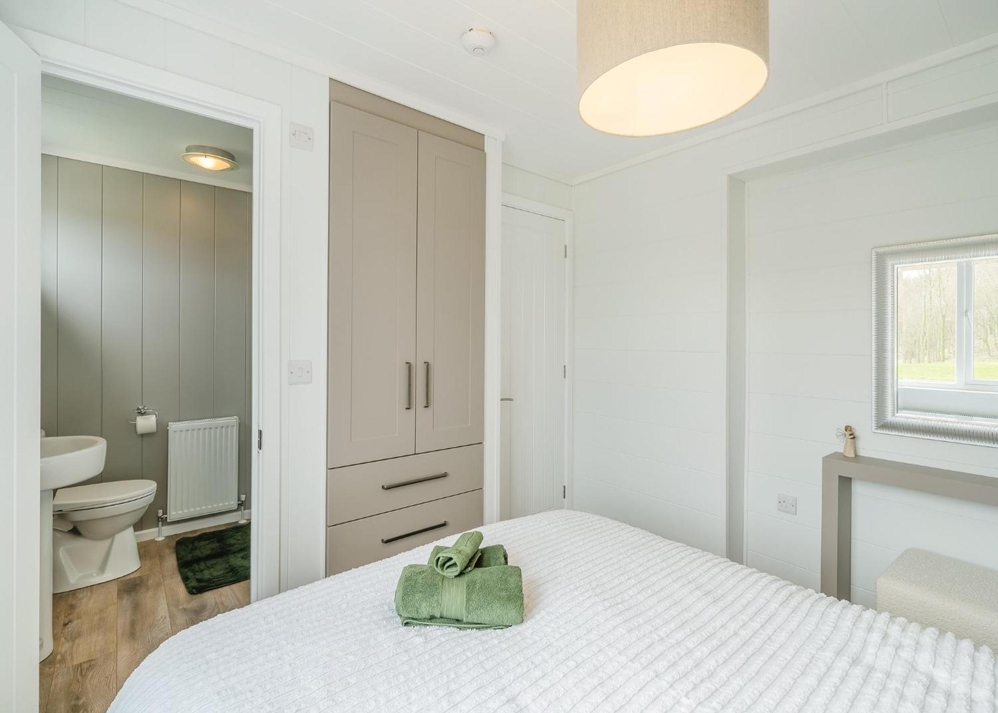 Eden Lodge Retreat Crosby  Bagian luar foto